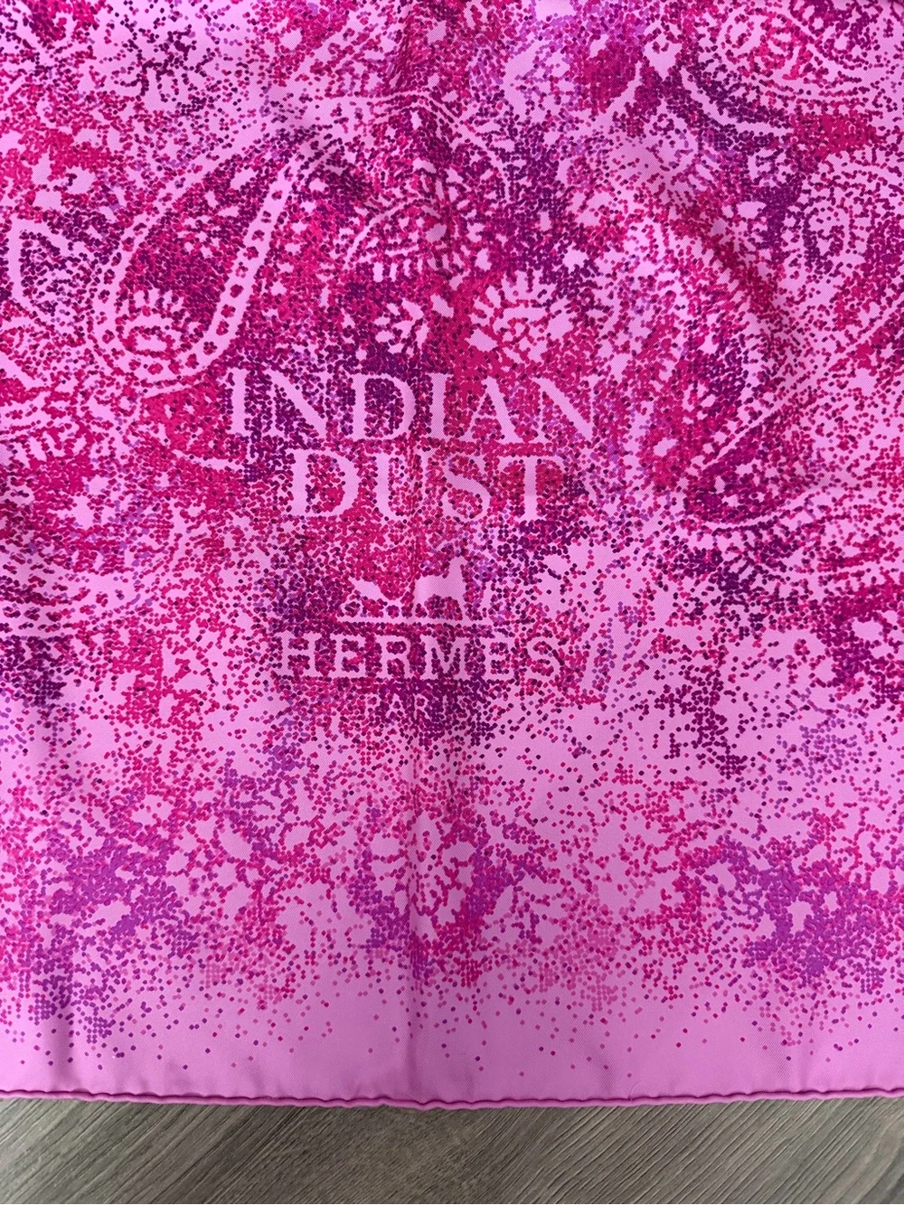 Hermes Pink Paisley 'Indian Dust' Silk Scarf - Picture 2 of 5